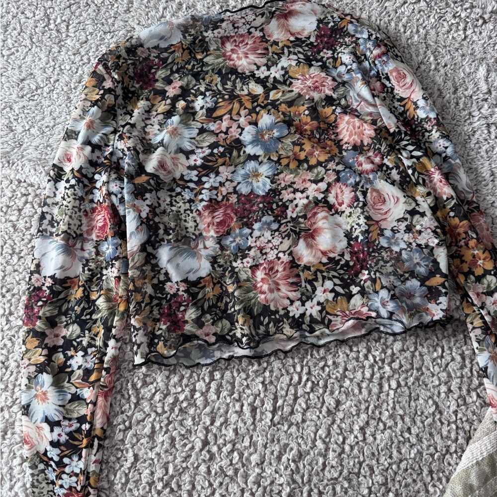 Multicolor Floral Mesh Crop Top - Picture 2 of 3